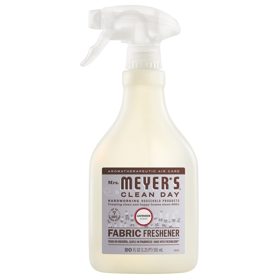 1e0119b3-c4be-5201-b087-e784505acb39.jpg Lavender Fabric Freshener - Image 1